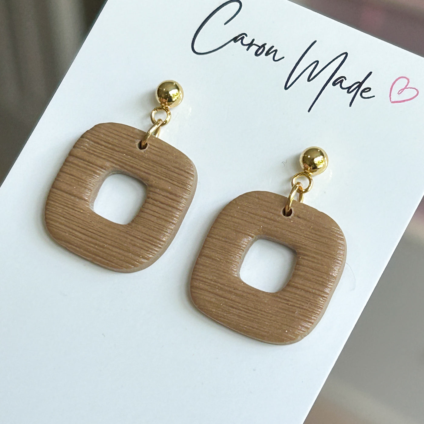 Light brown textured earrings