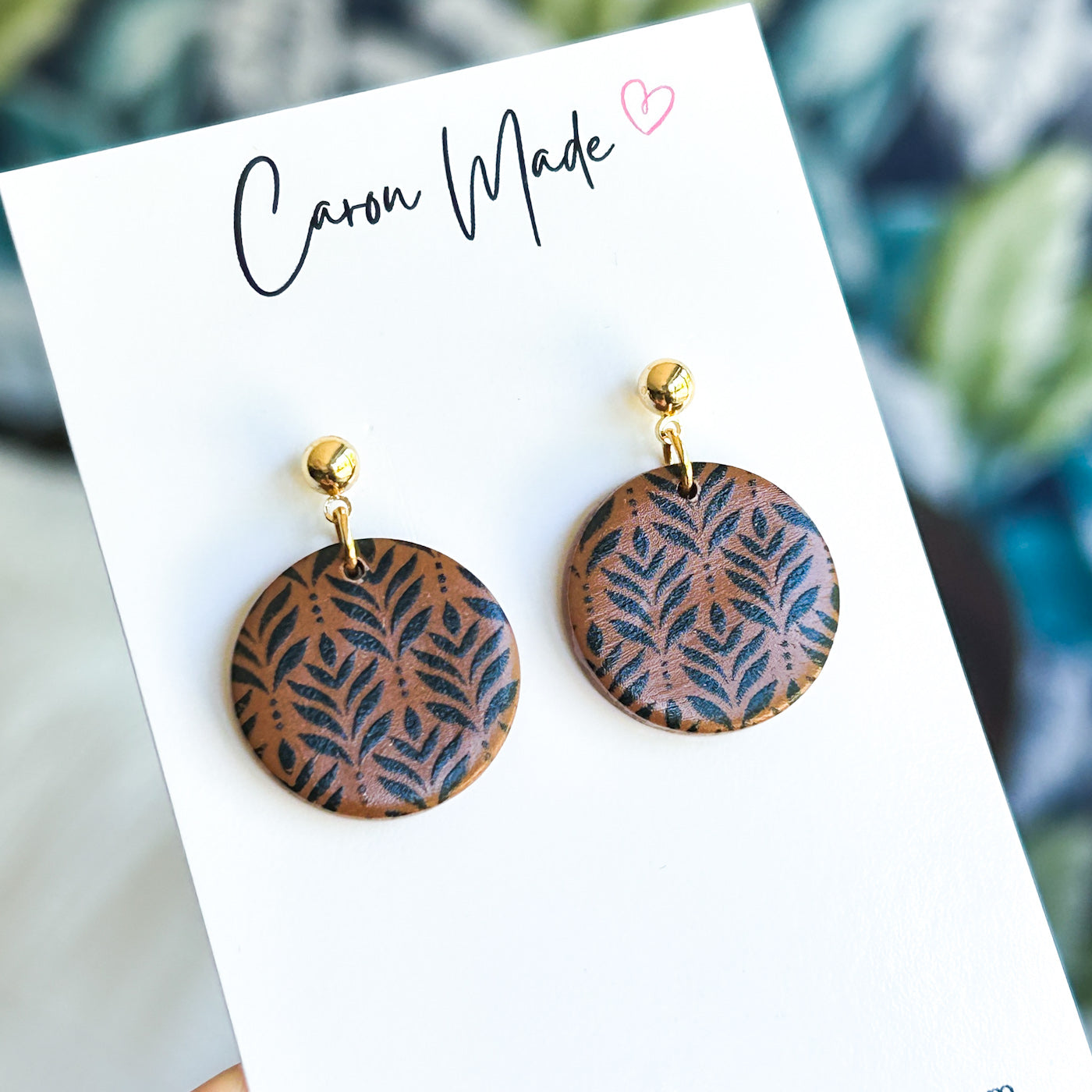 Caramel brown dangle earrings