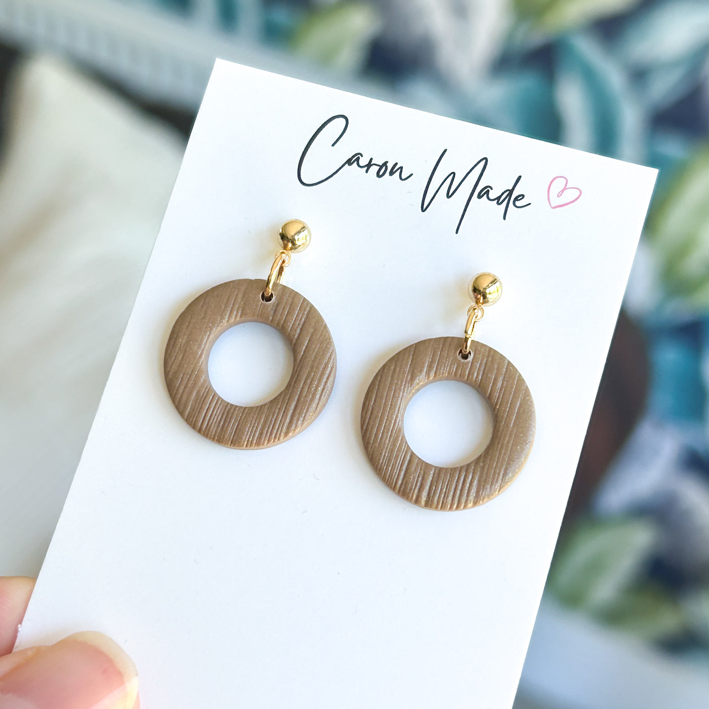 Light brown textured circle earrings
