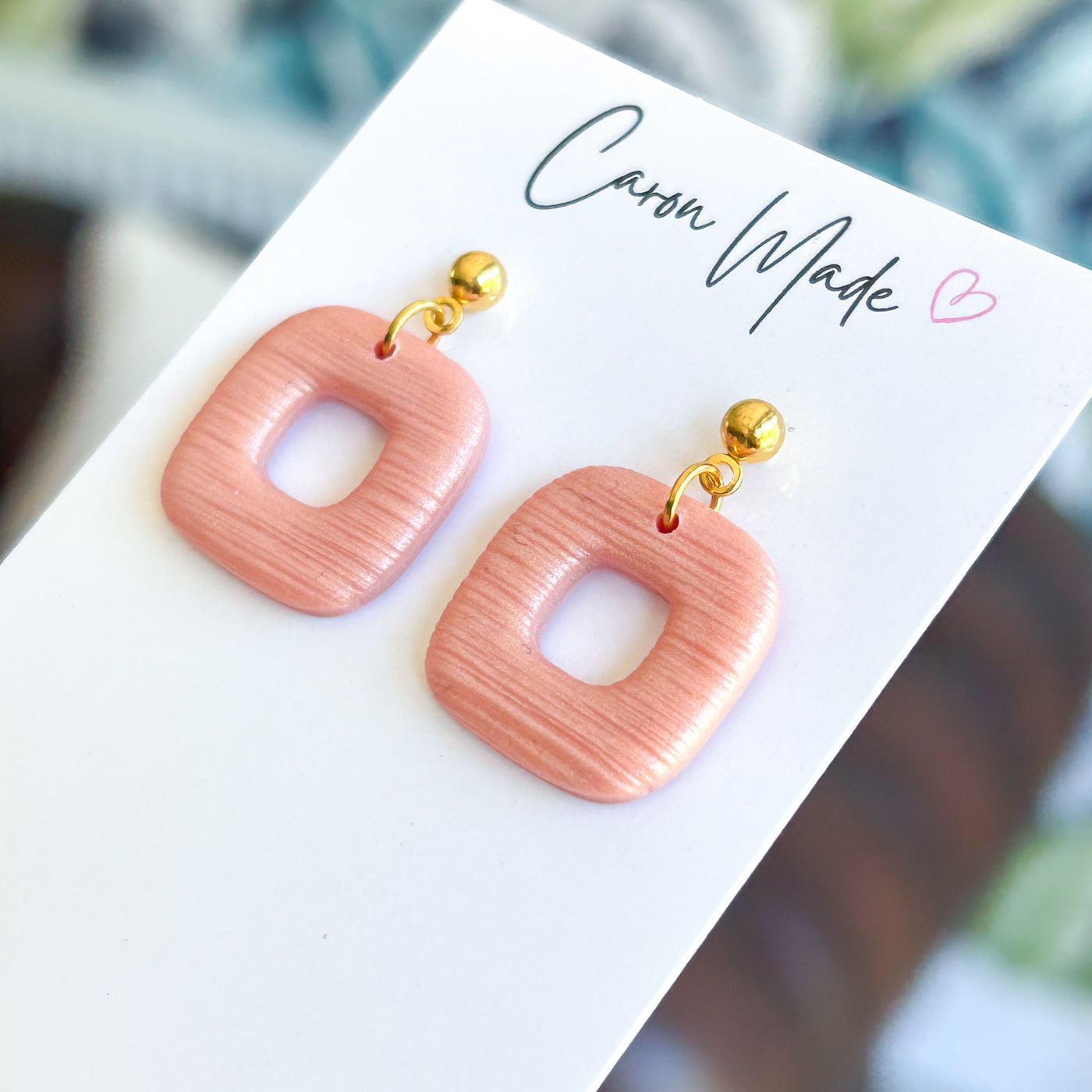Light peach pearl colour rounded square earrings