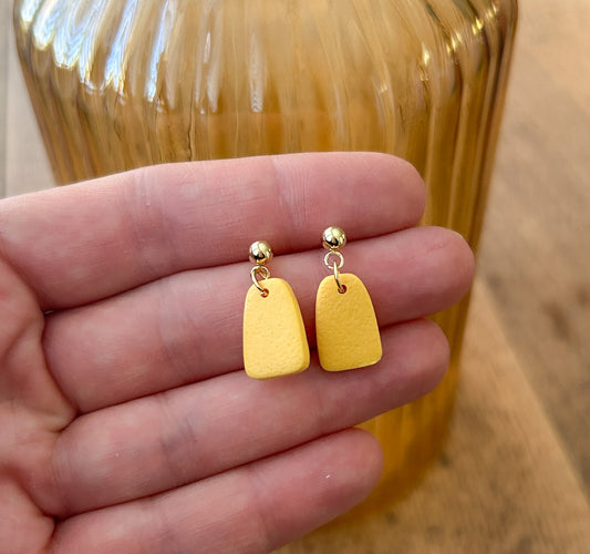 Yellow mini drop earrings