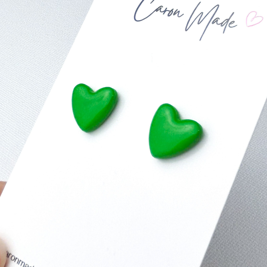 Green glossy heart stud earrings
