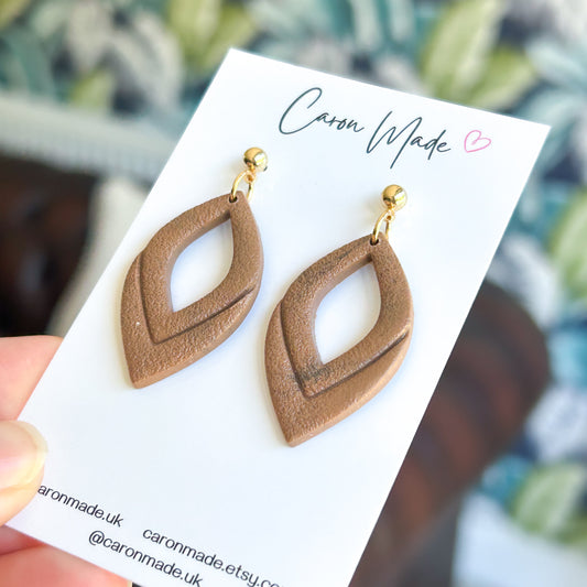 Caramel brown petal shape drop earrings