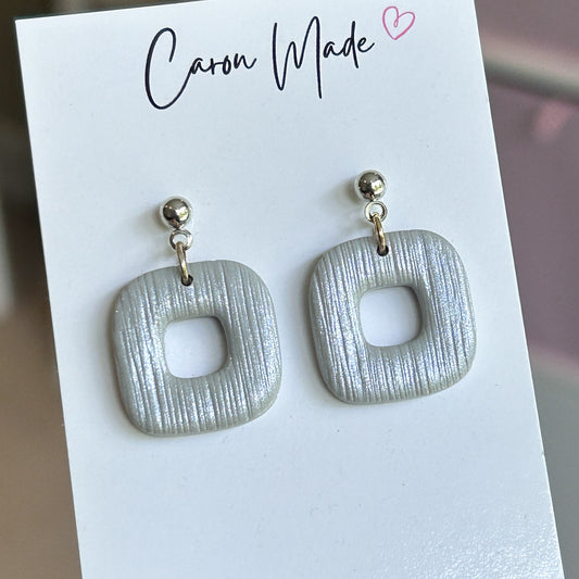 Light silver grey earrings