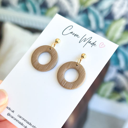 Light brown textured circle earrings
